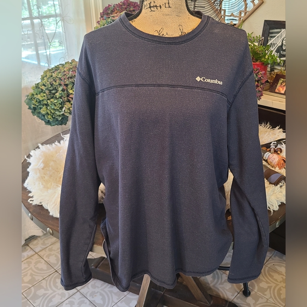 Columbia - Navy Long Sleeve - XL